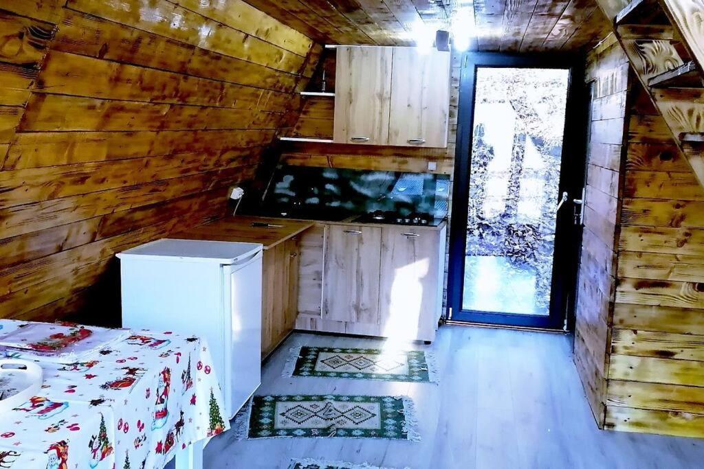 Cabanaaframe Intreaga Proprietate 쿠티에데아게스 외부 사진