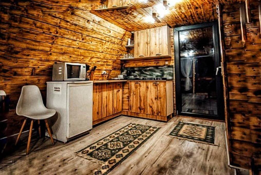 Cabanaaframe Intreaga Proprietate 쿠티에데아게스 외부 사진