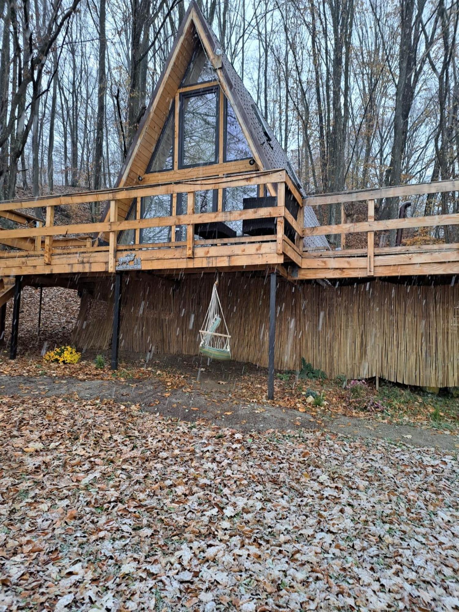 Cabanaaframe Intreaga Proprietate 쿠티에데아게스 외부 사진